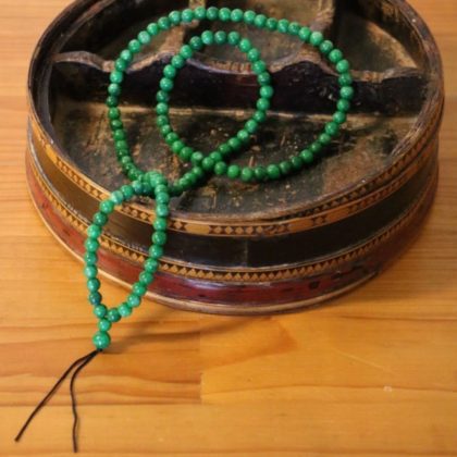 collier artisanal jade